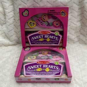 Melissa & Doug Sweet Heart Bead Sets. 2 sets